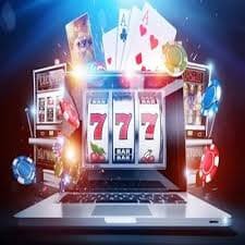 Slots Jackpot ဂိမ်း MMK ဖြင့် ကစားနေသောမြင်ကွင်း
